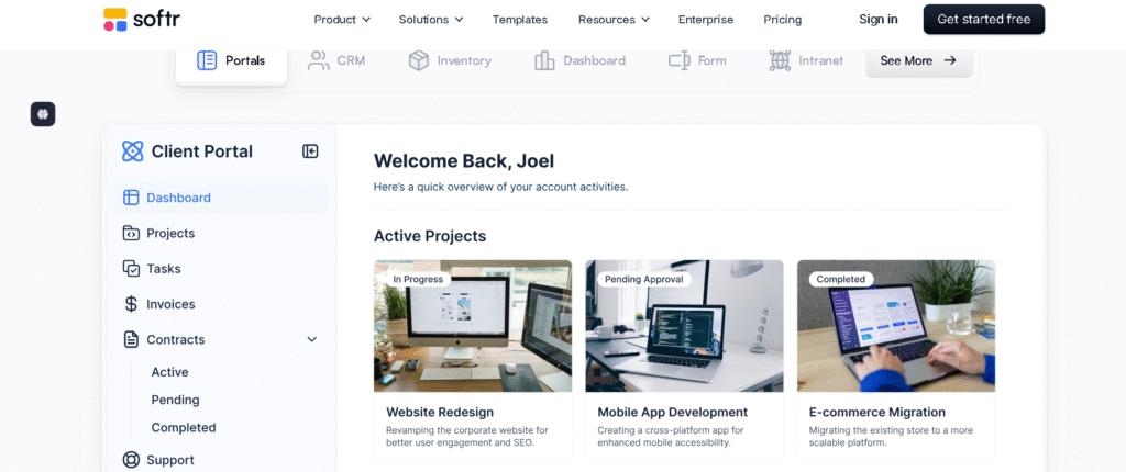 Softr dashboard building a data-driven site